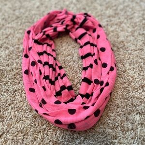 Girls scarf
